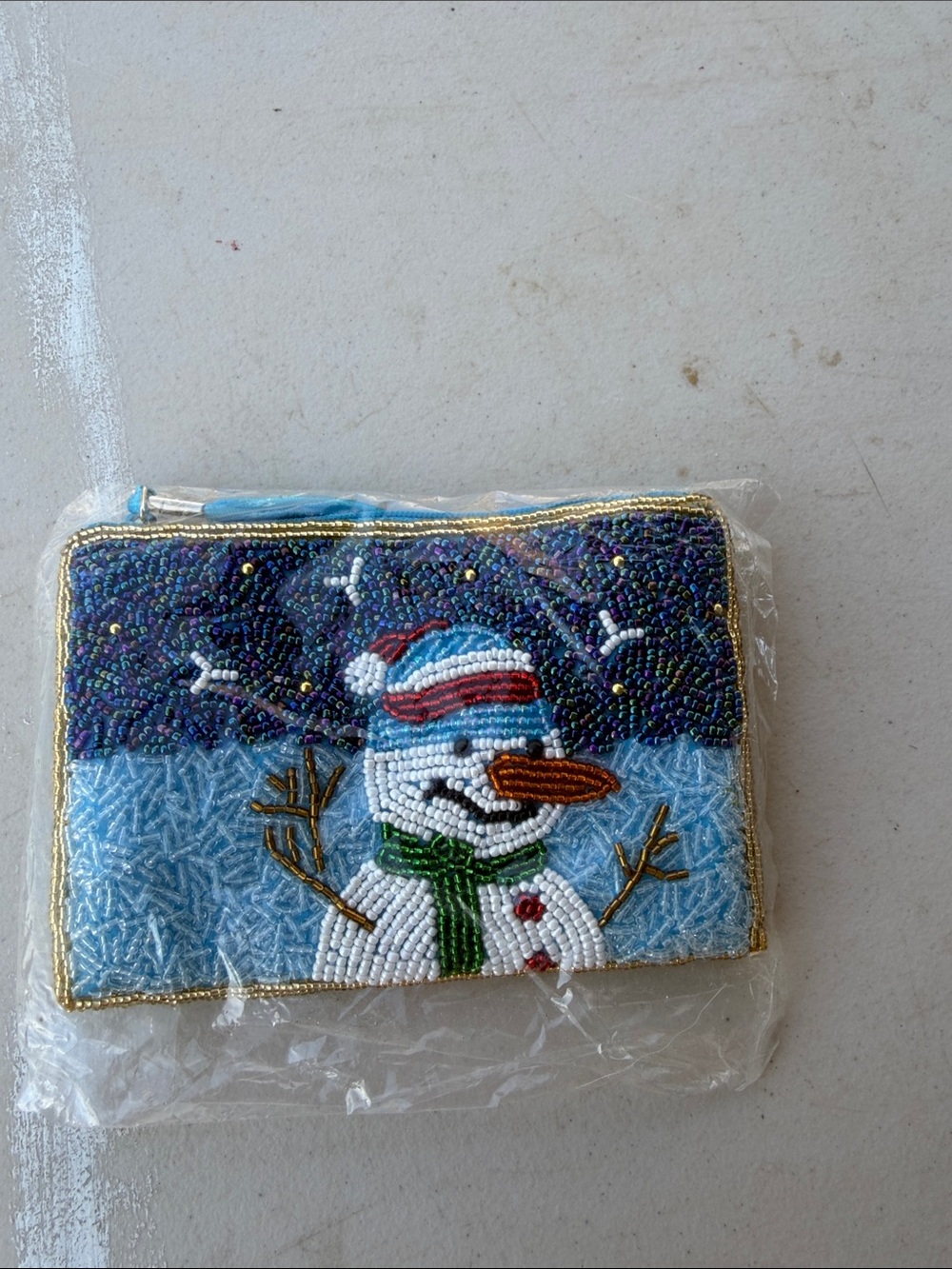 NWT Ermo Hand-Beaded Snowman Zip Pouch